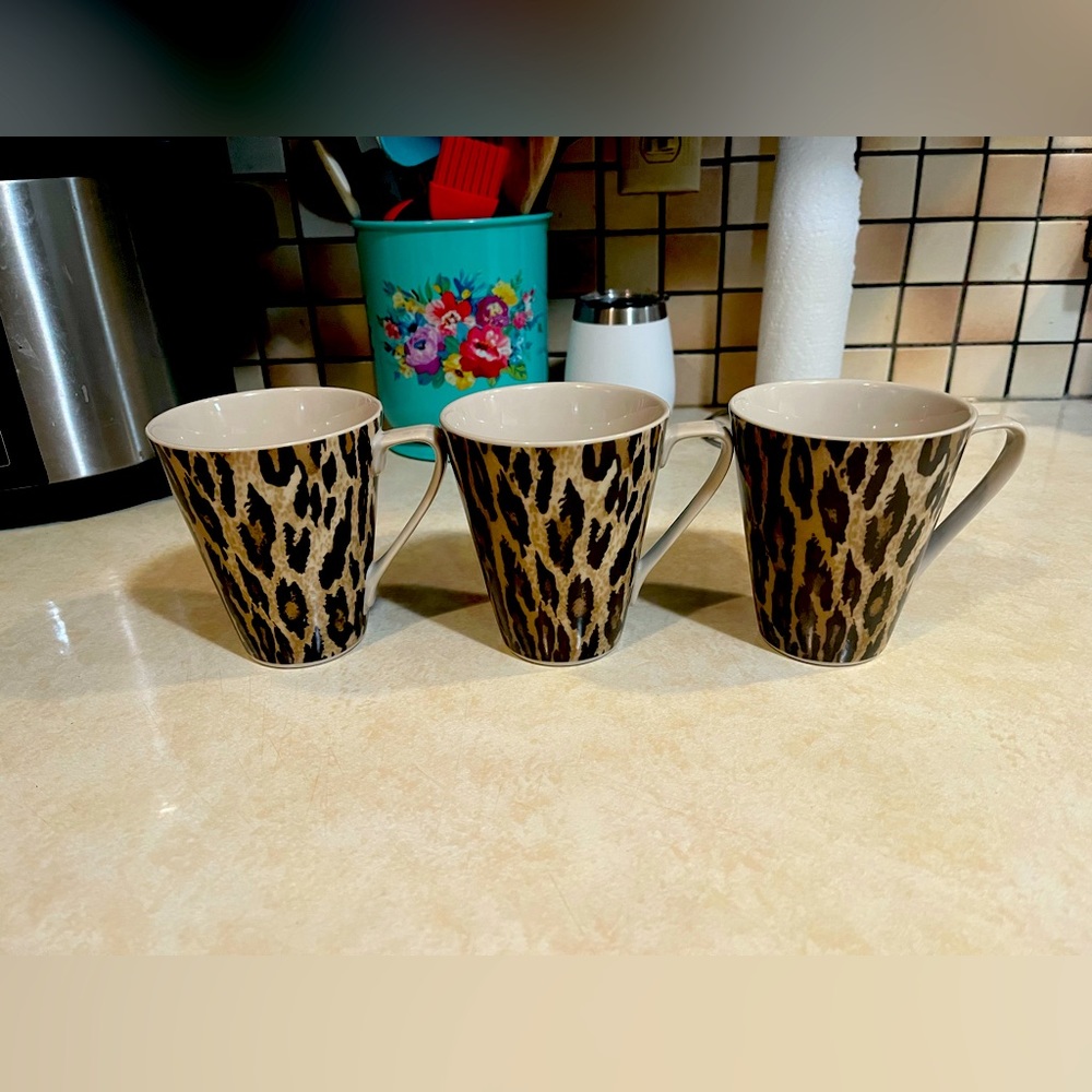 Nick & Nora Home “Jungle Jim” Coffee Mug Set of 3 Leopard Print